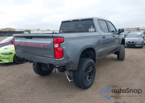 2019 Chevrolet Silverado 1500 Custom Trail Boss z USA, uszkodzony, nr VIN 1GCPYCEH8KZ381795